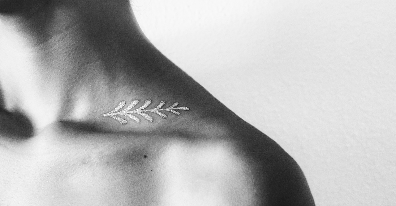 Tatuajes minimalistas y sus significados